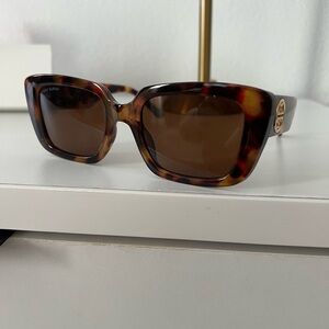 Tory burch sunglasses